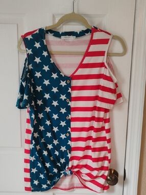 Haute Edition Size Small Red White & Blue Cold Shoulder Blouse